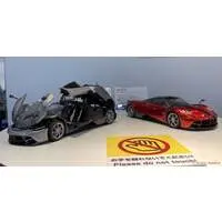 1/24 Scale Model Kit - Lamborghini / Countach