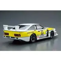 1/24 Scale Model Kit - The Model Car - NISSAN / SKYLINE