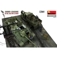 1/35 Scale Model Kit - Vehicle
