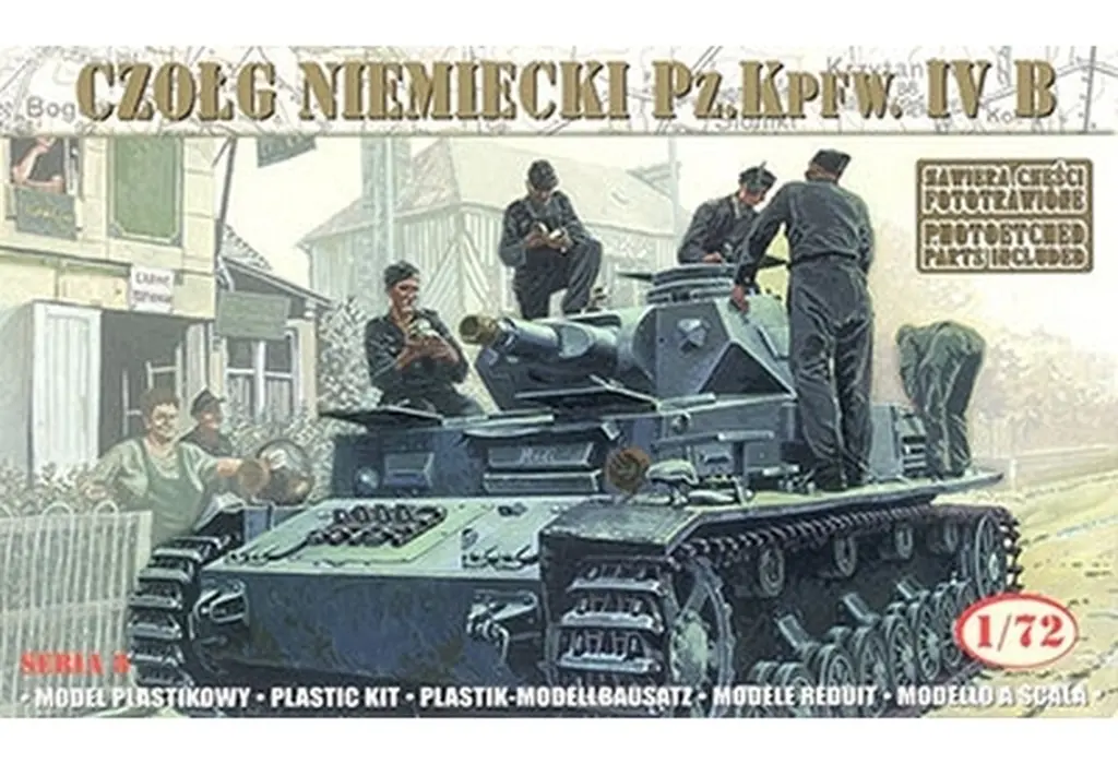 1/72 Scale Model Kit - Tank