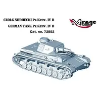 1/72 Scale Model Kit - Tank