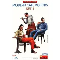 1/35 Scale Model Kit - People/Animals