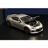 1/24 SCALE SUBARU BRZ Model Kit