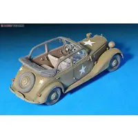 1/35 Scale Model Kit - Mercedes-Benz