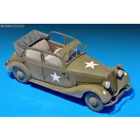 1/35 Scale Model Kit - Mercedes-Benz