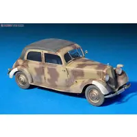 1/35 Scale Model Kit - Mercedes-Benz