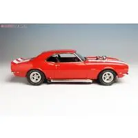 1/25 Scale Model Kit - Ford