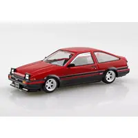 Toyota Sprinter Trueno Custom(High Flash Two Tone) Model Kit