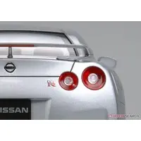 1/24 Scale Model Kit - NISSAN / SKYLINE