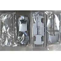 1/24 Scale Model Kit - NISSAN / SKYLINE