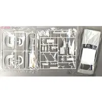 1/24 Scale Model Kit - NISSAN / SKYLINE