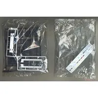 CEDRIC 4DR HT 280E BROUGHAM (NISSAN) Model Kit