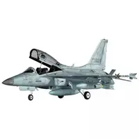 1/48 Scale Model Kit - Bomber