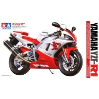 1/12 SCALE YAMAHA YZF-R1 Model Kit