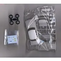 1/32 Scale Model Kit - NISSAN / SKYLINE