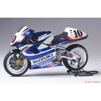 1/12 SCALE SUZUKI RGV-Γ (XR89) Model Kit