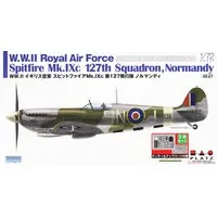 1/72 Scale Model Kit - Fighter aircraft model kits / Supermarine Spitfire
