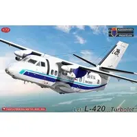 1/72 Scale Model Kit - Airliner / Let L-410 Turbolet