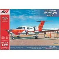 1/72 Scale Model Kit - Military transport aircraft