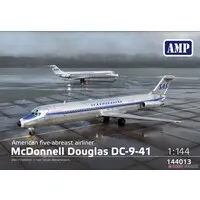 1/144 Scale Model Kit - Airliner / Douglas DC-8