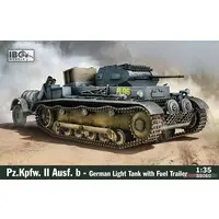 1/35 Scale Model Kit - Tank
