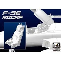 1/48 Scale Model Kit - Bomber / F-5A/B Freedom Fighter