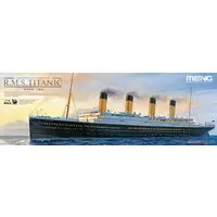 1/700 Scale Model Kit - Ocean liner / Titanic