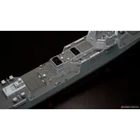 1/350 Scale Model Kit - Missile cruiser / Type 055 destroyer