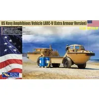 1/35 Scale Model Kit - Amphibious vehicle