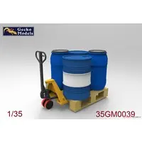 1/35 Scale Model Kit - Amphibious vehicle