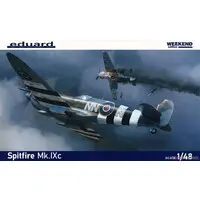 Weekend edition - 1/48 Scale Model Kit - Fighter aircraft model kits / Supermarine Spitfire