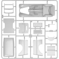 1/35 Scale Model Kit - Mercedes-Benz
