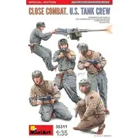 1/35 Scale Model Kit - Tank