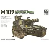 1/35 Scale Model Kit - Self-propelled artillery