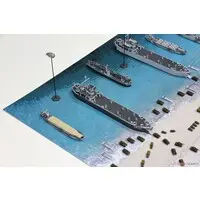 1/700 Scale Model Kit - Bunker