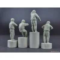 1/35 Scale Model Kit - Tank / Tank Crew