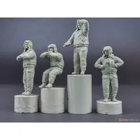 1/35 Scale Model Kit - Tank / Tank Crew