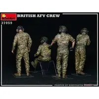 1/35 Scale Model Kit - Tank / Tank Crew