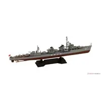 1/700 Scale Model Kit - Light cruiser