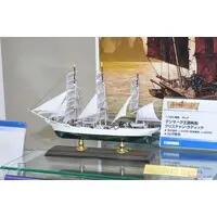 1/350 CHRISTIAN RADICH Model Kit