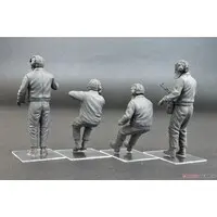 1/35 Scale Model Kit - Tank / Tank Crew