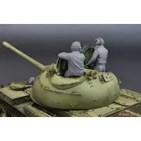 1/35 Scale Model Kit - Tank / Tank Crew