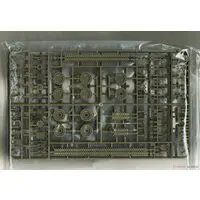 1/35 SCALE U.S. AIRBORNE TANK M551 SHERIDAN (VIETNAM WAR) Model Kit