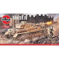 1/76 Scale Model Kit - Tank