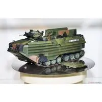 1/35 Scale Model Kit - Amphibious vehicle