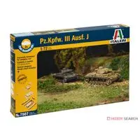 1/72 Scale Model Kit - Tank