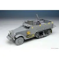 1/35 Scale Model Kit - Half-track