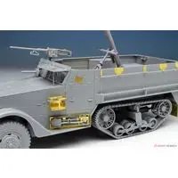 1/35 Scale Model Kit - Half-track
