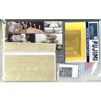 1/350 Scale Model Kit - Warship plastic model kit / Japanese aircraft carrier Kaga