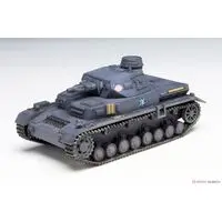1/72 Scale Model Kit - GIRLS-und-PANZER